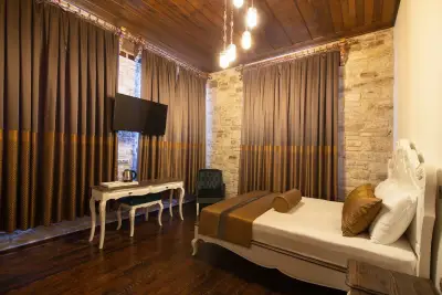 Marina Foça Hotel - İzmir Mekan Rehberi