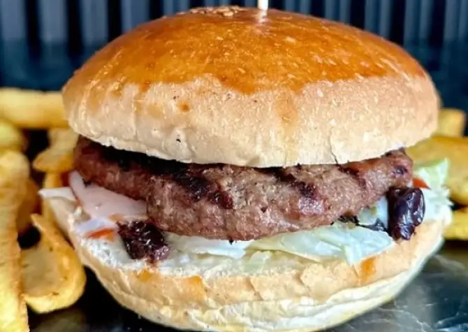 MARS Burger & Makarna  - İzmir Mekan Rehberi