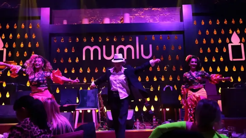 Mumlu Meyhane - İzmir Mekan Rehberi