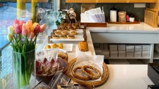 Nanua Bakery - İzmir Mekan Rehberi