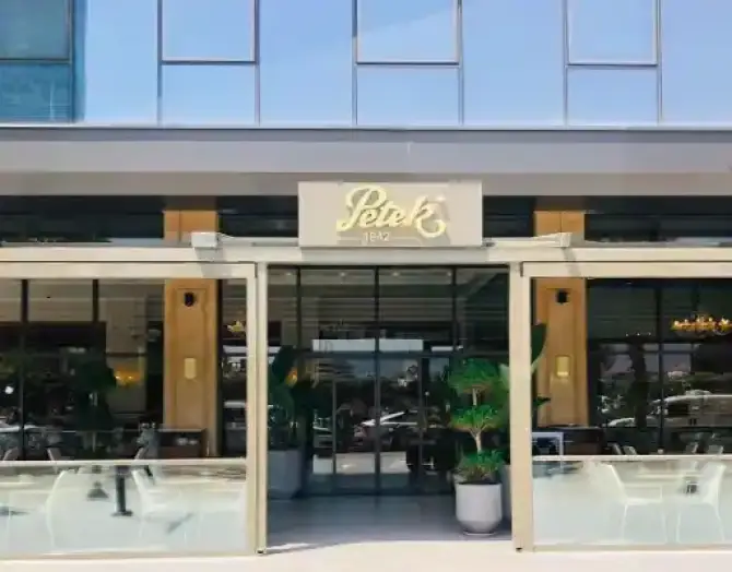 Petek Pastanesi Bayraklı - İzmir Mekan Rehberi