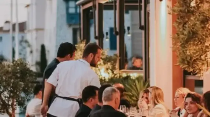 Port House Alaçatı - İzmir Mekan Rehberi