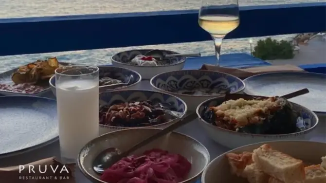 Pruva Karaburun - İzmir Mekan Rehberi