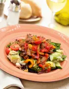 BARBEKÜ SOSLU BONFİLE SALATA