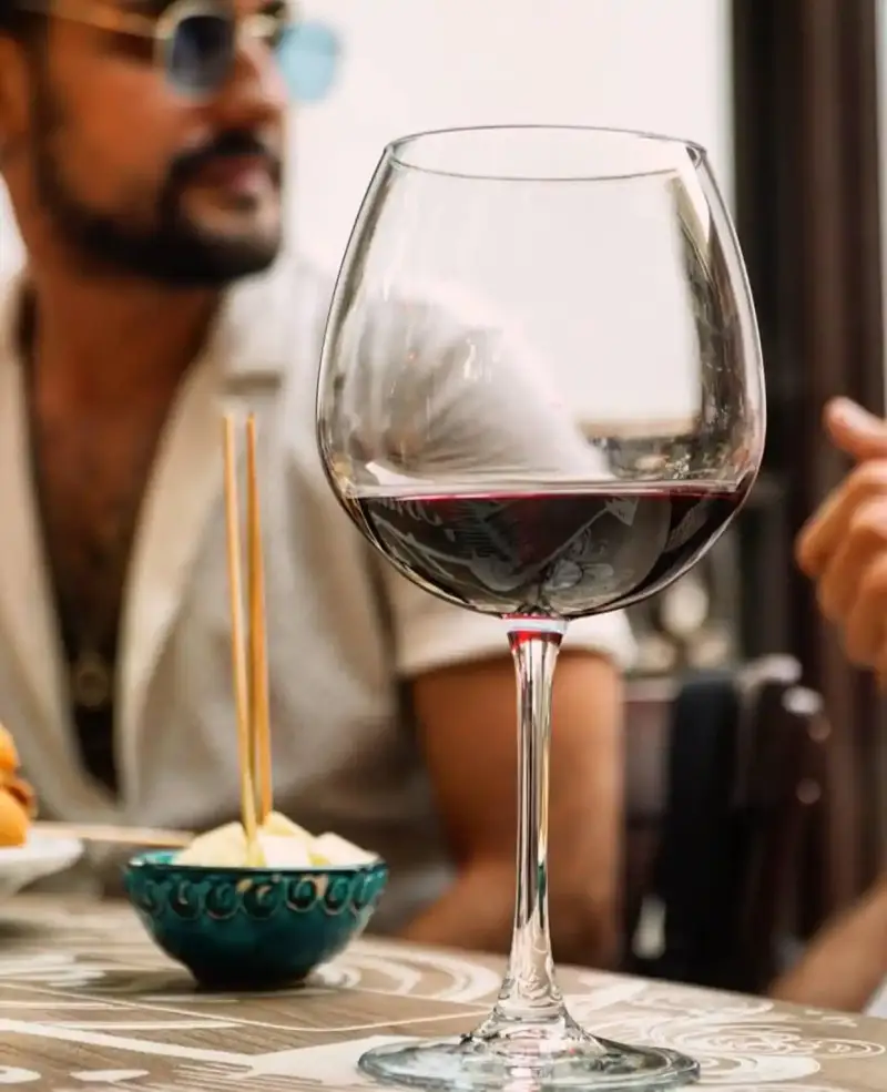 Sardunya's Brasserie - İzmir Mekan Rehberi