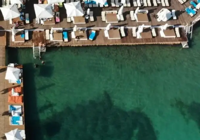 Shayna Beach Club - İzmir Mekan Rehberi