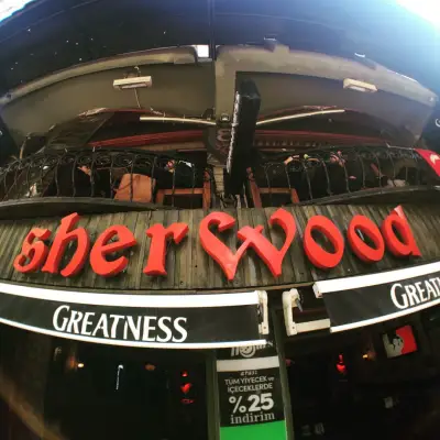 Sherwood Pub fotoğraf 2 - İzmir Mekan Rehberi
