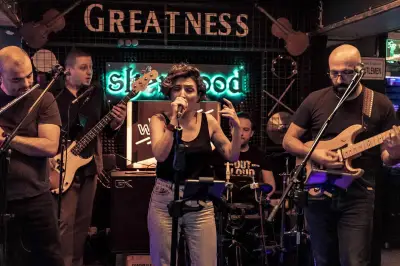 Sherwood Pub - İzmir Mekan Rehberi