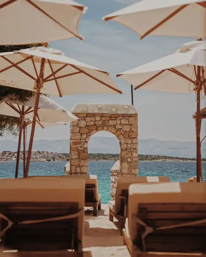 The Beach Of Momo Dalyan - İzmir Mekan Rehberi