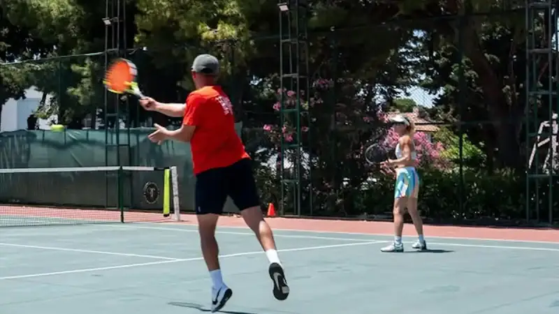 Tiebreakers Tenis Padel Club - İzmir Mekan Rehberi
