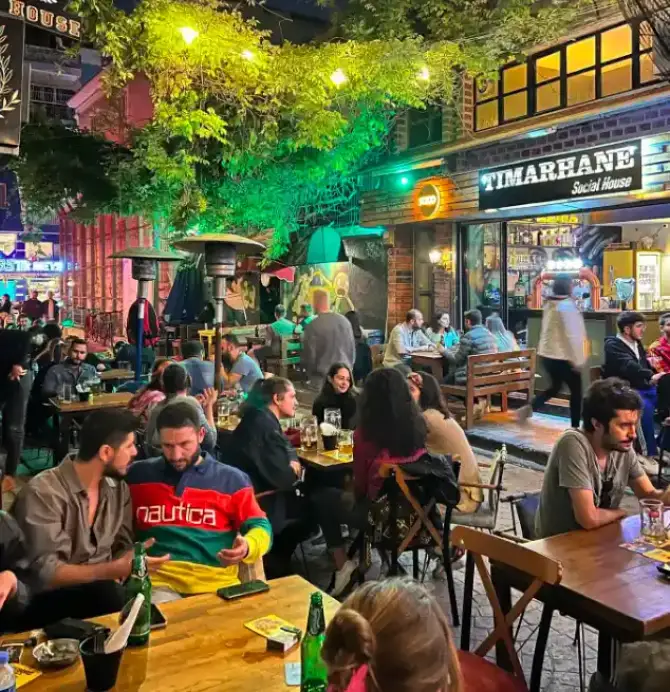 Tımarhane Social House - İzmir Mekan Rehberi