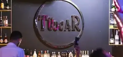 Tüccar İzmir fotoğraf 1 - İzmir Mekan Rehberi