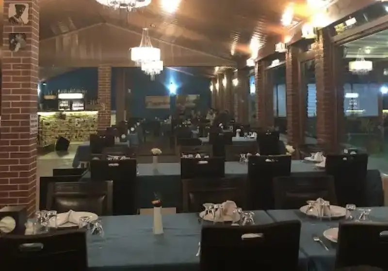 Turkuaz Restaurant Dikili - İzmir Mekan Rehberi