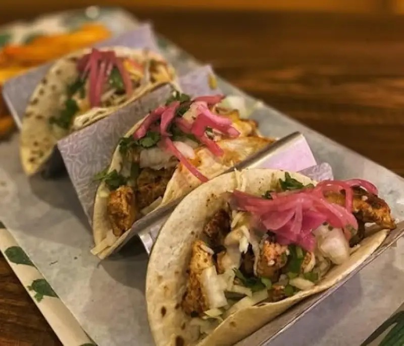 Two Amigos Taco - İzmir Mekan Rehberi