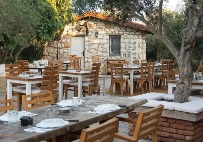 Yeniyer Alaçatı - İzmir Mekan Rehberi