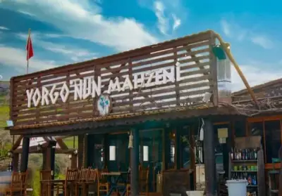 Yorgo'nun Mahzeni fotoğraf 1 - İzmir Mekan Rehberi