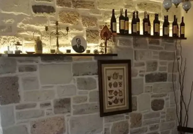 Zeytuni Foça - İzmir Mekan Rehberi