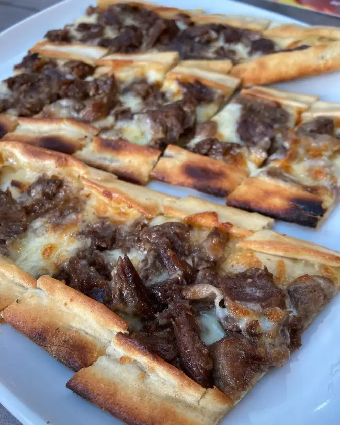 Merdane Börek&Pide İzmir - İzmir Mekan Rehberi