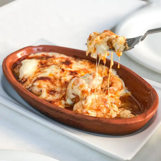 Karina Restaurant Alaçatı - İzmir Mekan Rehberi
