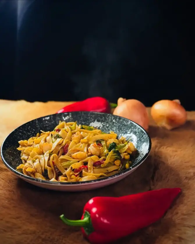 Jün Taiwanese Kitchen Konak - İzmir Mekan Rehberi