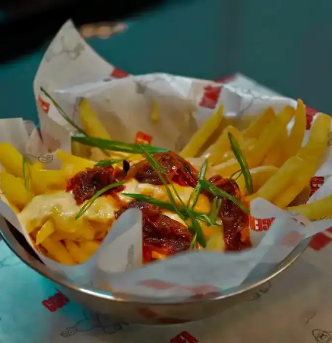 Jungle Burger - İzmir Mekan Rehberi