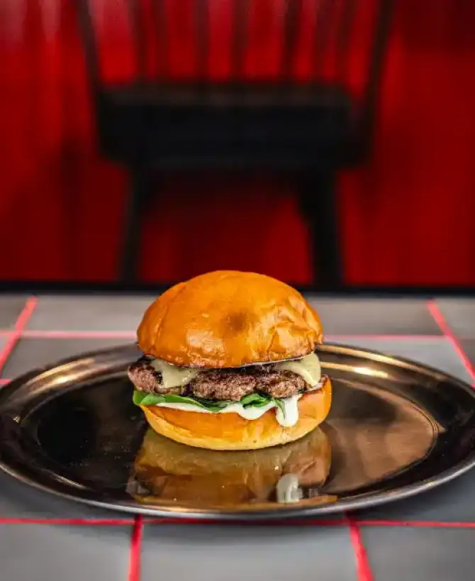 Jungle Burger - İzmir Mekan Rehberi