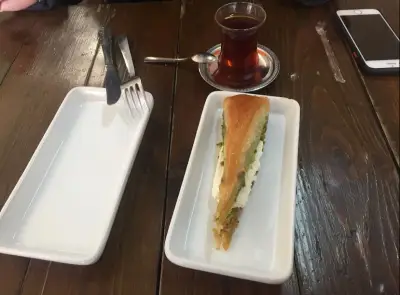 Kadıoğlu Kebap Evi fotoğraf 2 - İzmir Mekan Rehberi