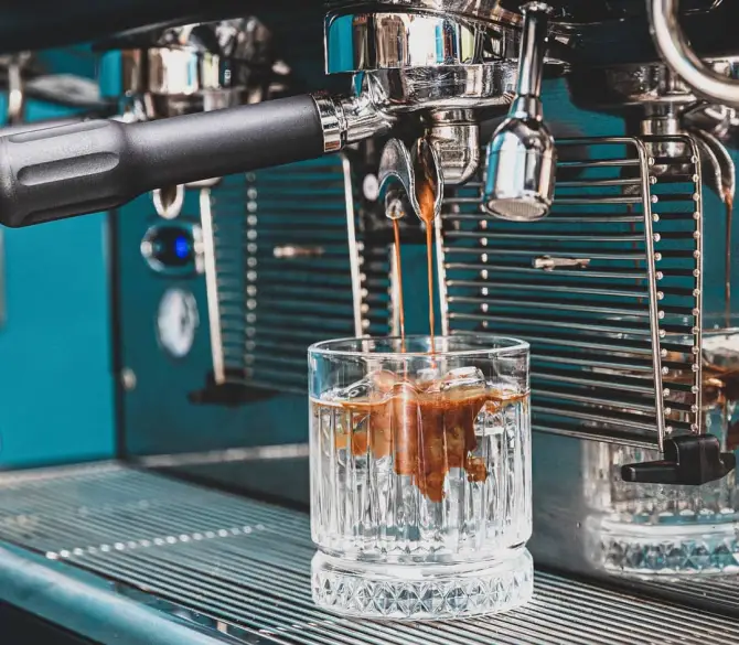 The Leaf Coffee Shop - İzmir Mekan Rehberi