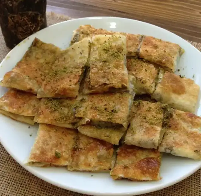 Katmerci Aşık Usta - İzmir Mekan Rehberi