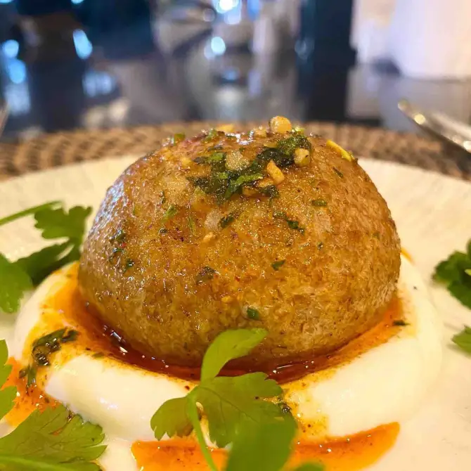 Kebabi Bayraklı - İzmir Mekan Rehberi
