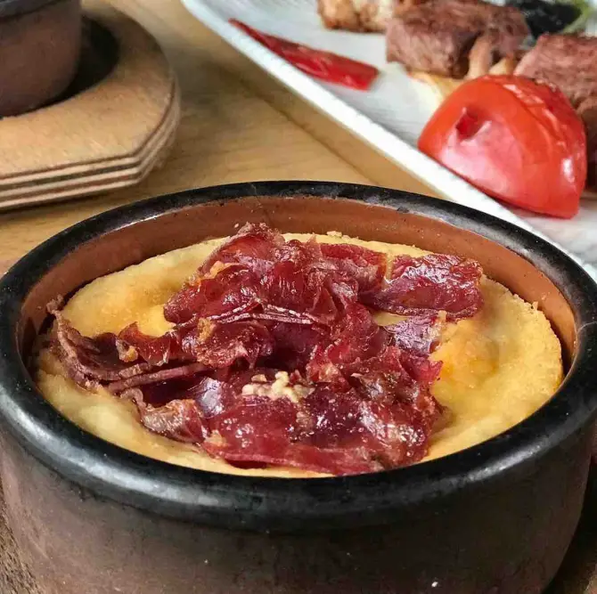 Kebabi Bayraklı - İzmir Mekan Rehberi