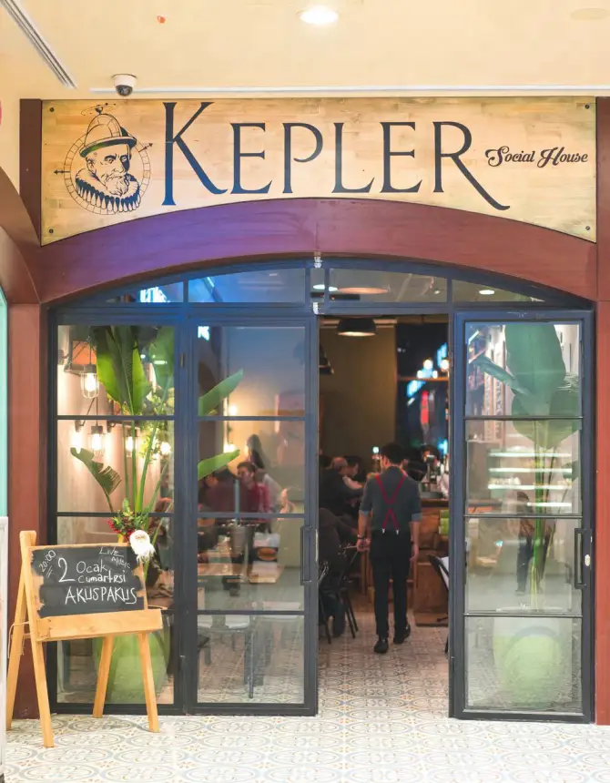   Kepler Social House - İzmir Mekan Rehberi