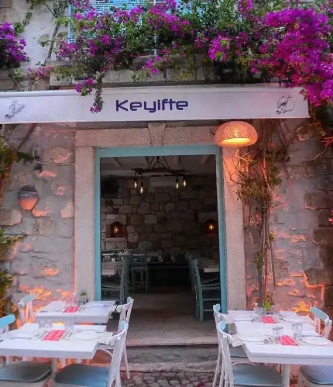 Keyifte Alaçatı - İzmir Mekan Rehberi
