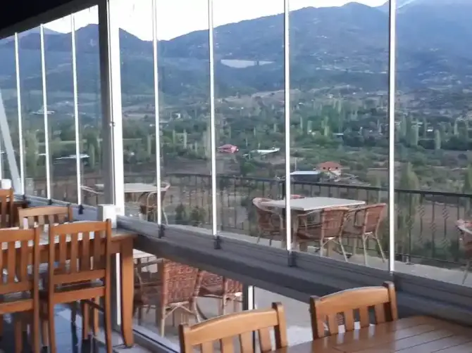 Kiraz Hisar Tepe Cafe & Restorant - İzmir Mekan Rehberi