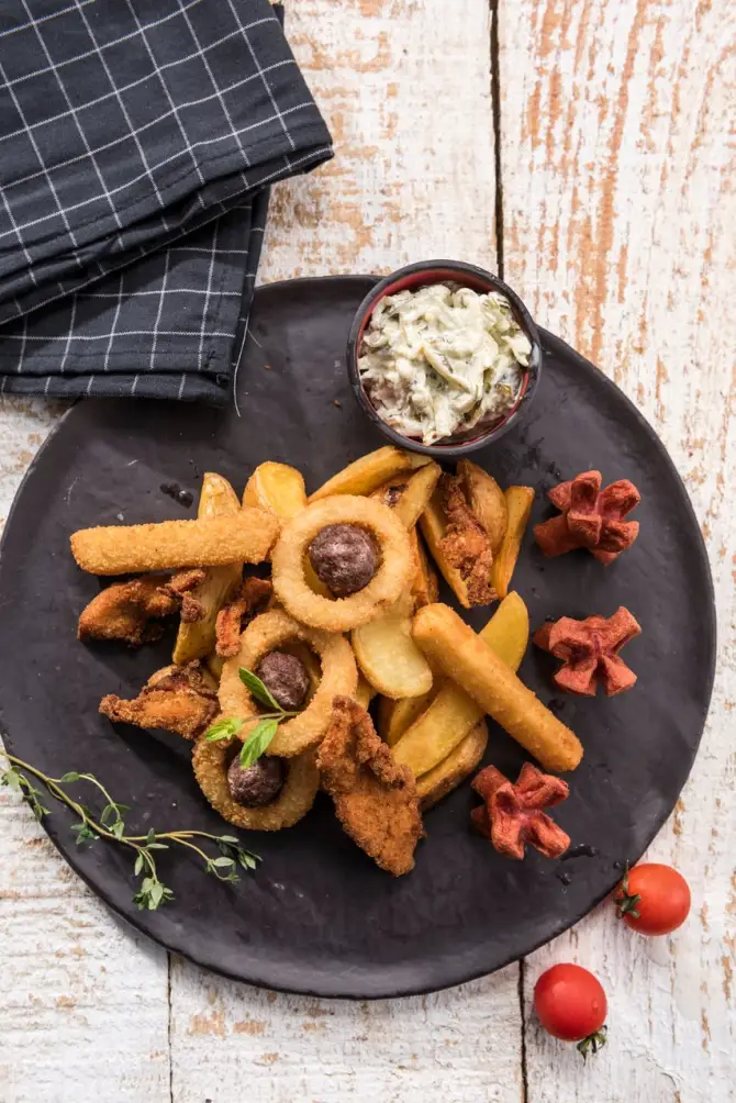 Kiremeet Cafe & Restaurant - İzmir Mekan Rehberi