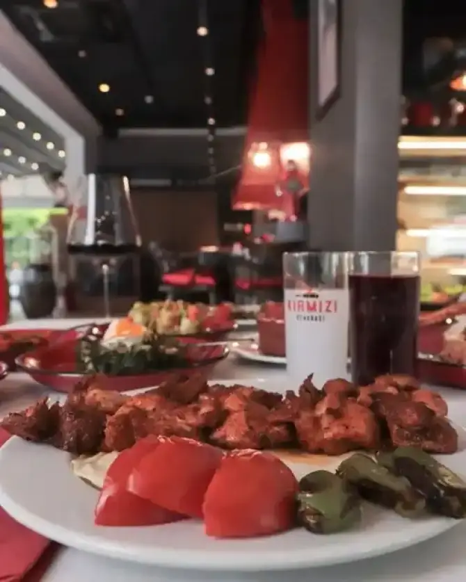 Kırmızı Ocakbaşı - İzmir Mekan Rehberi