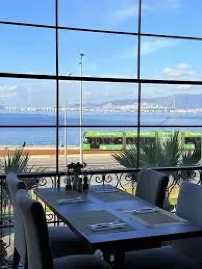 Konak Yalı Restaurant  - İzmir Mekan Rehberi