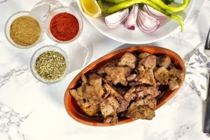 Koraç Meyhanesi - İzmir Mekan Rehberi
