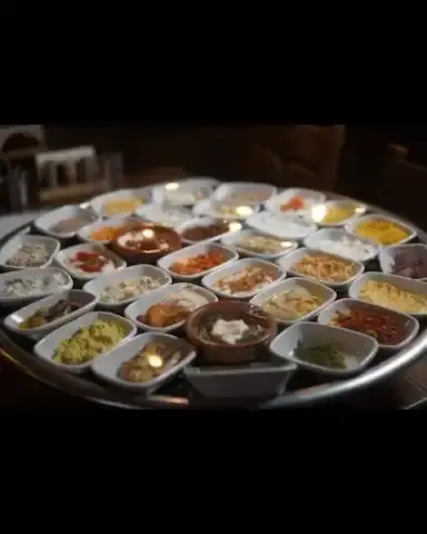 Koyu Meyhane fotoğraf 3 - İzmir Mekan Rehberi