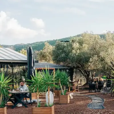 Küçe Tandır Meze - İzmir Mekan Rehberi