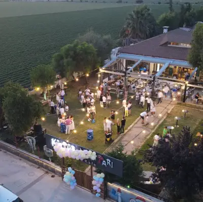 Kültür Mantarı Kitap Kafe fotoğraf 3 - İzmir Mekan Rehberi