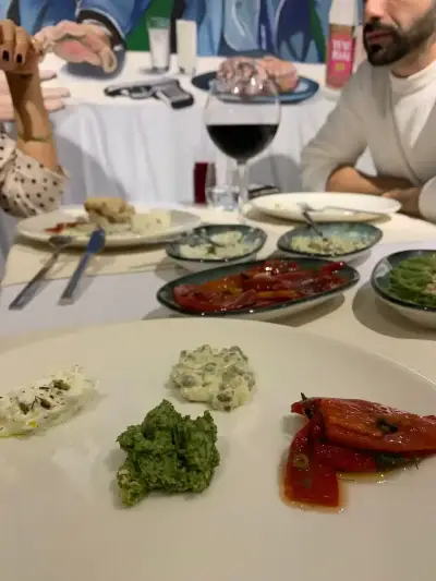 kuytu 1960 meze