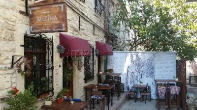 Kuzina Foça - İzmir Mekan Rehberi