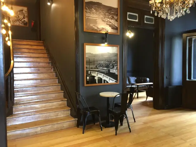 Coffee Lab İzmir Löhner Köşkü - İzmir Mekan Rehberi