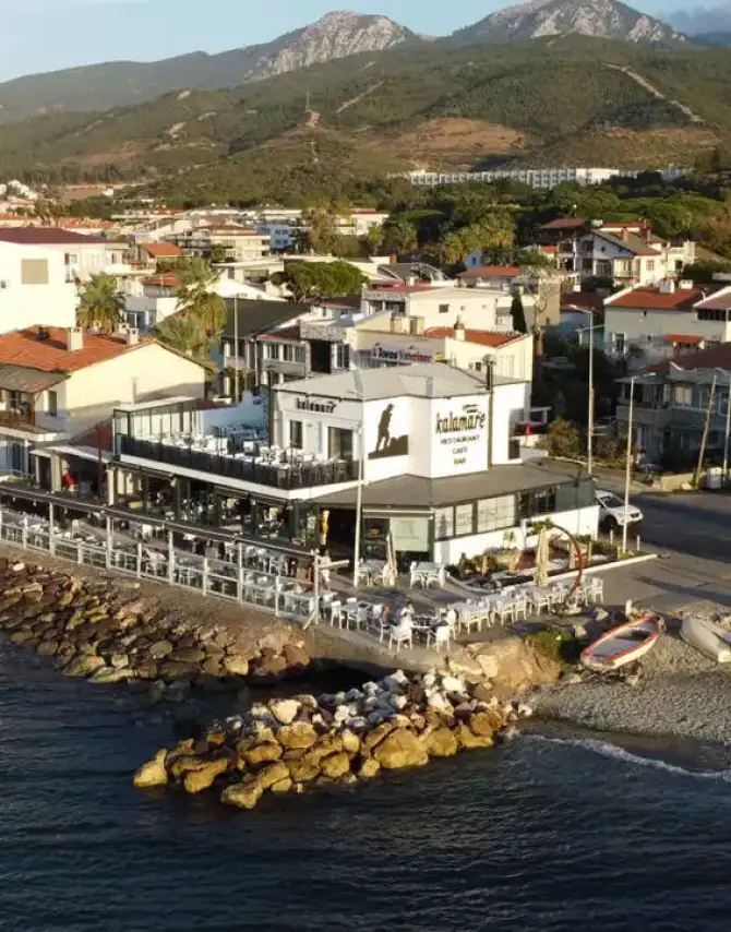 Lagos Kalamare - İzmir Mekan Rehberi