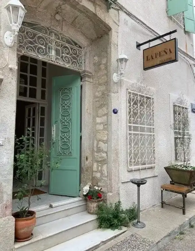 La Pena - İzmir Mekan Rehberi