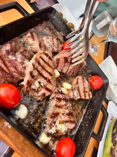 Lara Prime Steakhouse Bayraklı - İzmir Mekan Rehberi