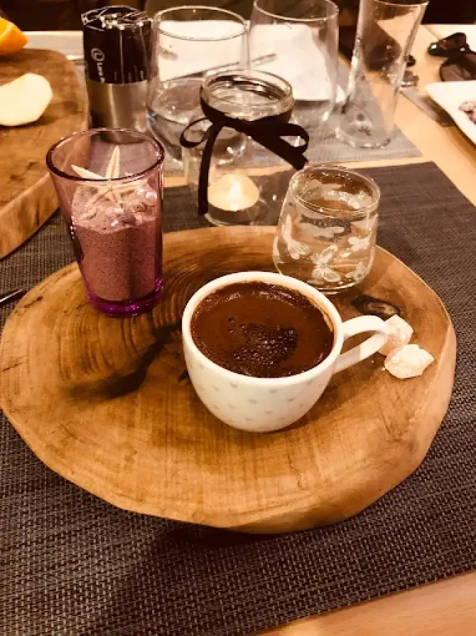 Lara Prime Steakhouse Bayraklı - İzmir Mekan Rehberi