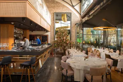 L'aura Kitchen & Bar fotoğraf 3 - İzmir Mekan Rehberi