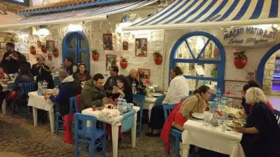 Leblebili Meyhane  - İzmir Mekan Rehberi